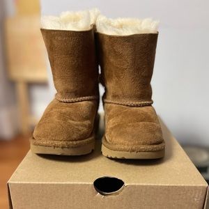 Ugg girl boots